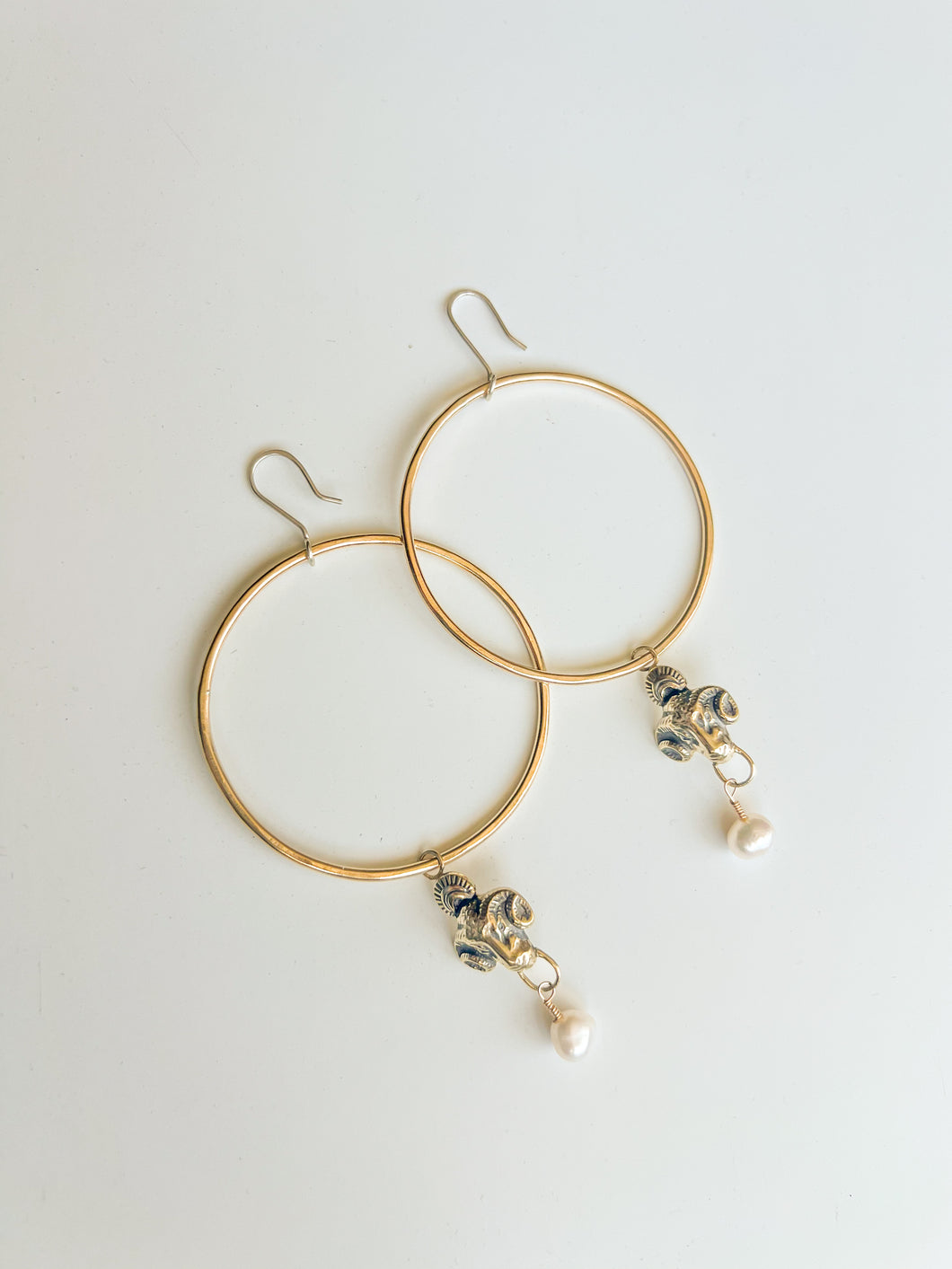 Lumara Hoops