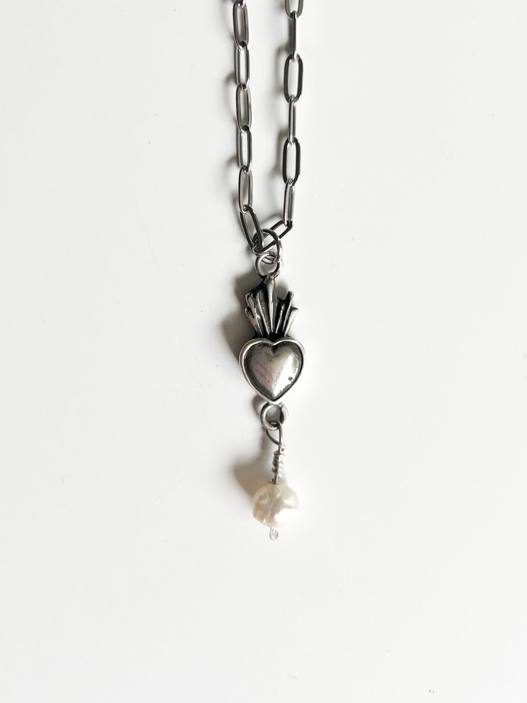Sacred Heart + Pearl Pendant - SS